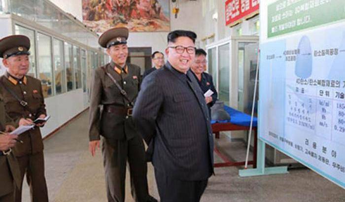 Plauso alla riuscita del test missilistico nordcoreano!