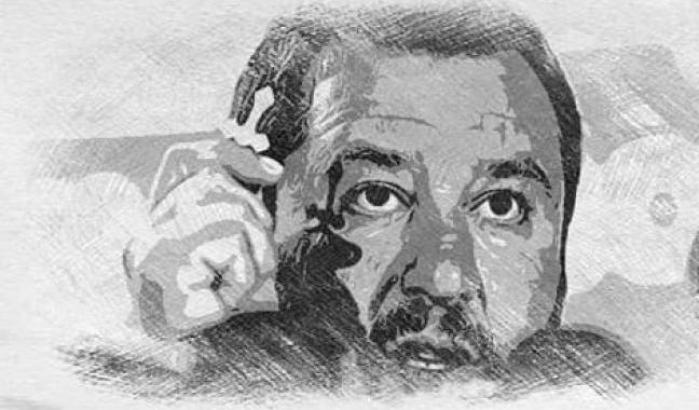 Lo strano caso del crocifisso di Salvini